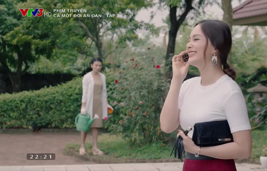 Cả Một Đời Ân Oán: Mỹ Uyên khóc nức nở khi hết chồng đưa tình cũ về quê, đến con dâu ngỗ ngược Cả Một Đời Ân Oán: Mỹ Uyên khóc nức nở khi hết chồng đưa tình cũ về quê, đến con dâu ngỗ ngược